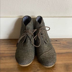 TOMS booties - women’s size 8.5